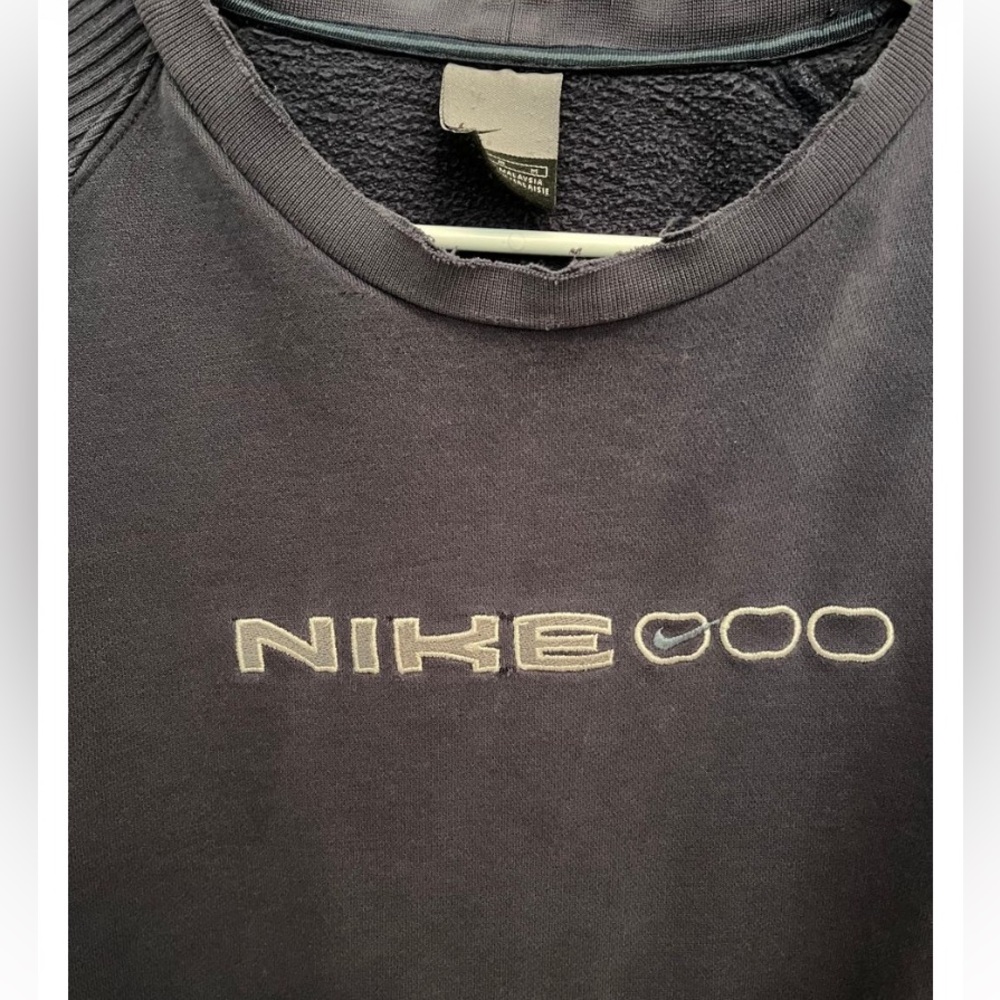 Nike Cropped Vintage Crew Neck
